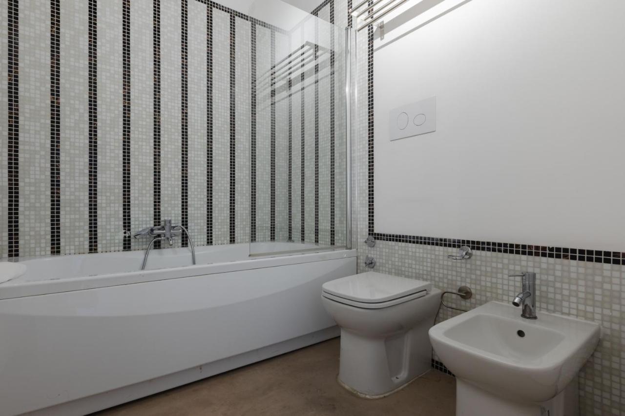 Palazzo Cavarretta - Pinella'S Rooms And Apartment Palermo Exterior photo